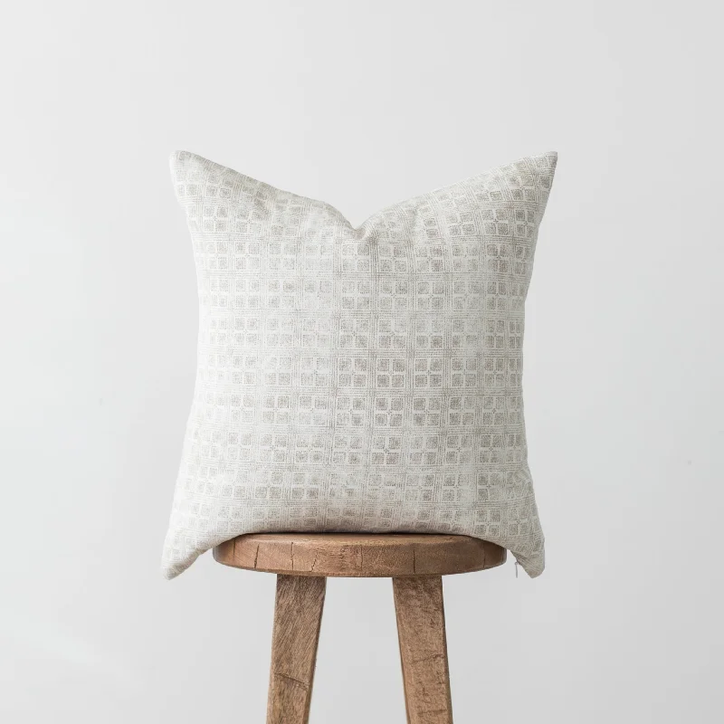 Down Alternative Pillows for Ethical ChoicesFleur Grid - 18" | 22" | 24"