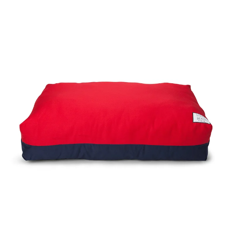 Plush Pillows for a Cozy BedFlip Stitch Bed in Red & Navy