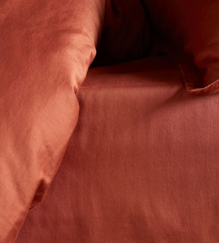 Anti - Pill Microfiber Sheets for a Smooth AppearanceTerracotta Super Soft 100% Cotton Fitted Sheet