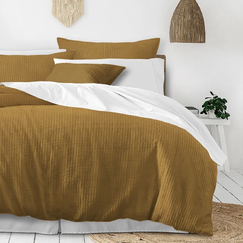 Jersey cotton duvet covers for a stretchy and comfortable fitClassic Waffle Mustard Bedding