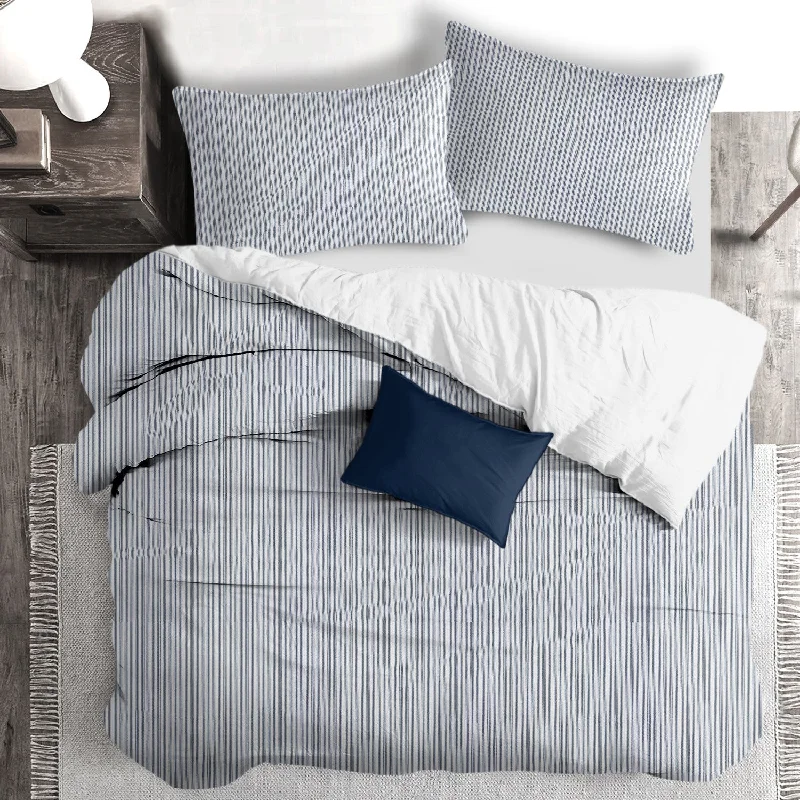 Hypoallergenic duvet covers for allergy - prone individualsCruz Ticking Stripes White/Navy Bedding