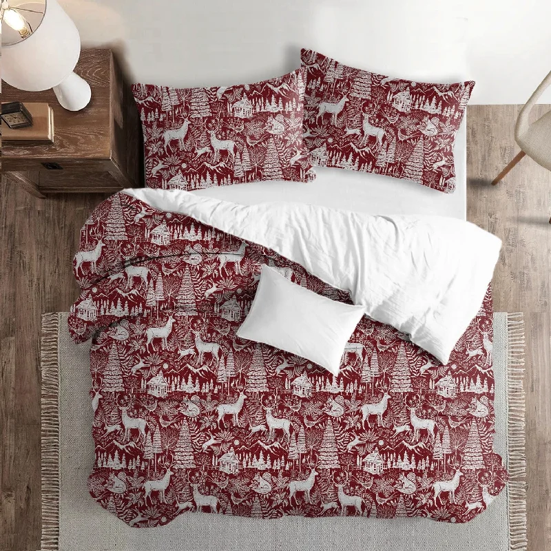 Striped duvet covers with bold or subtle stripes for a classic or nautical feelEdinburgh Maroon Red/White Bedding