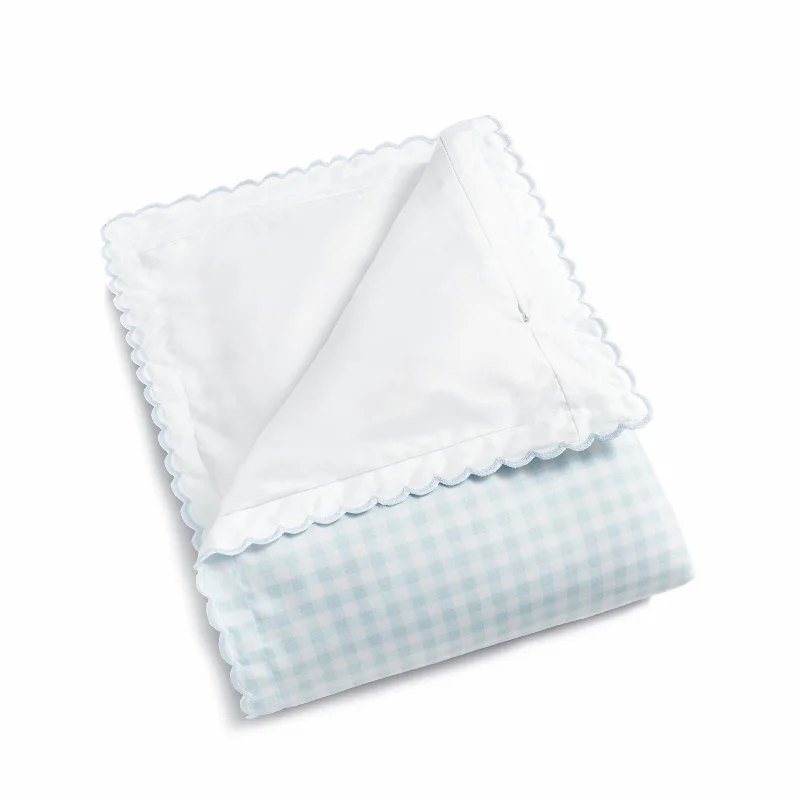 Oversized duvet covers that drape beautifully over the sides of the bed for a luxurious lookPicnic Gingham Baby Duvet - Blue