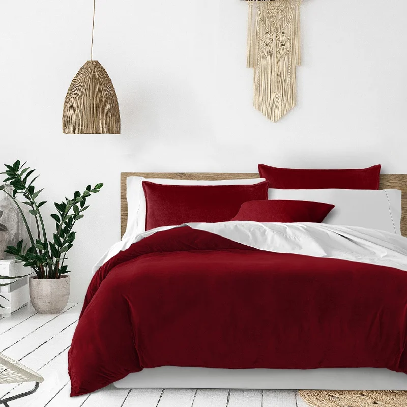 Queen - size duvet covers for standard queen - sized mattressesVanessa Red Bedding